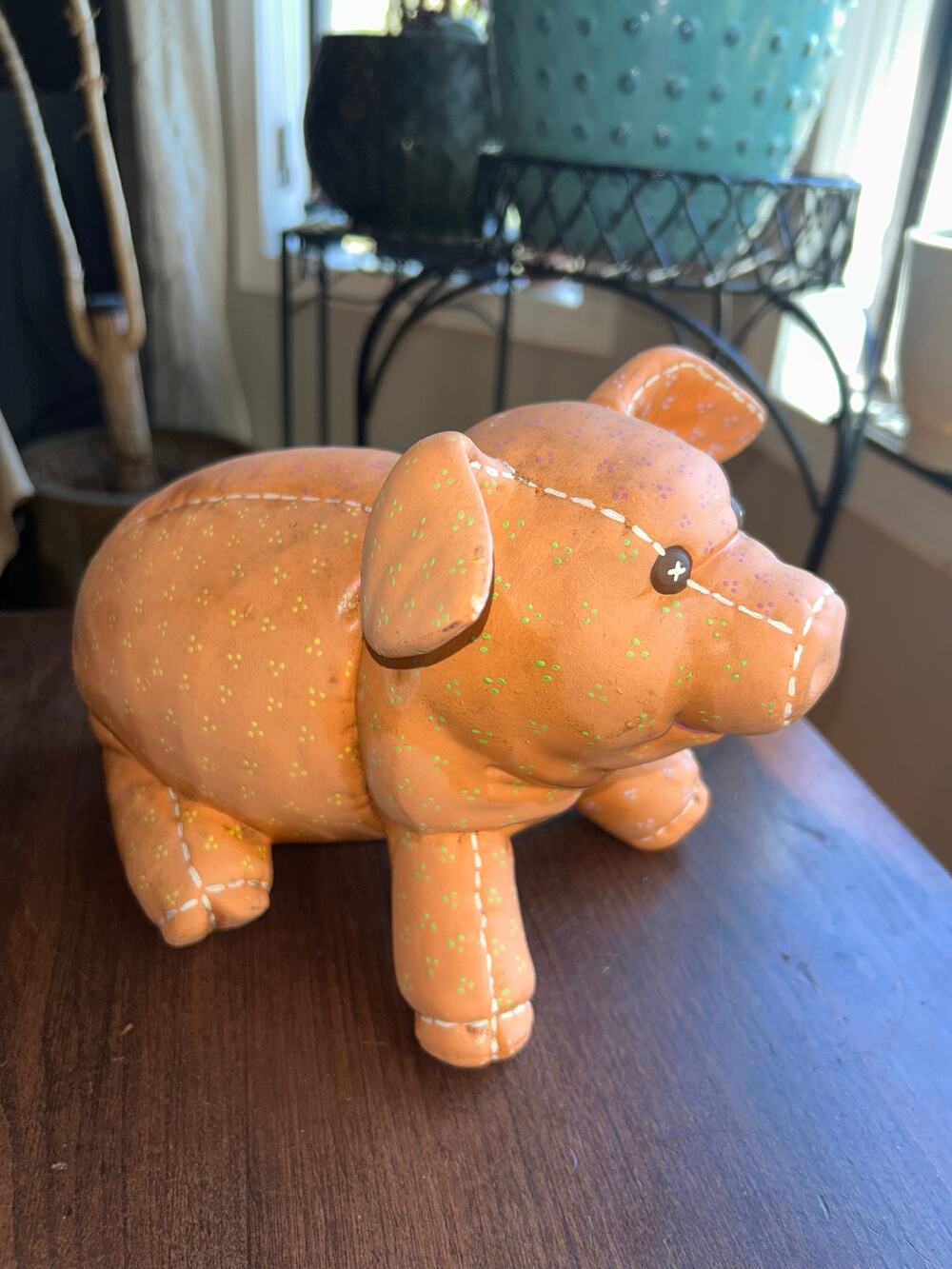 Vintage 80’s ceramic pig doorstop garden decor stitch pattern details 10”